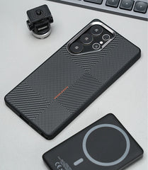 Frosted Alloy Lens Magnetic Phone Case for Samsung Galaxy | Carbon Fibre Texture with Soft Edge Phone Cover